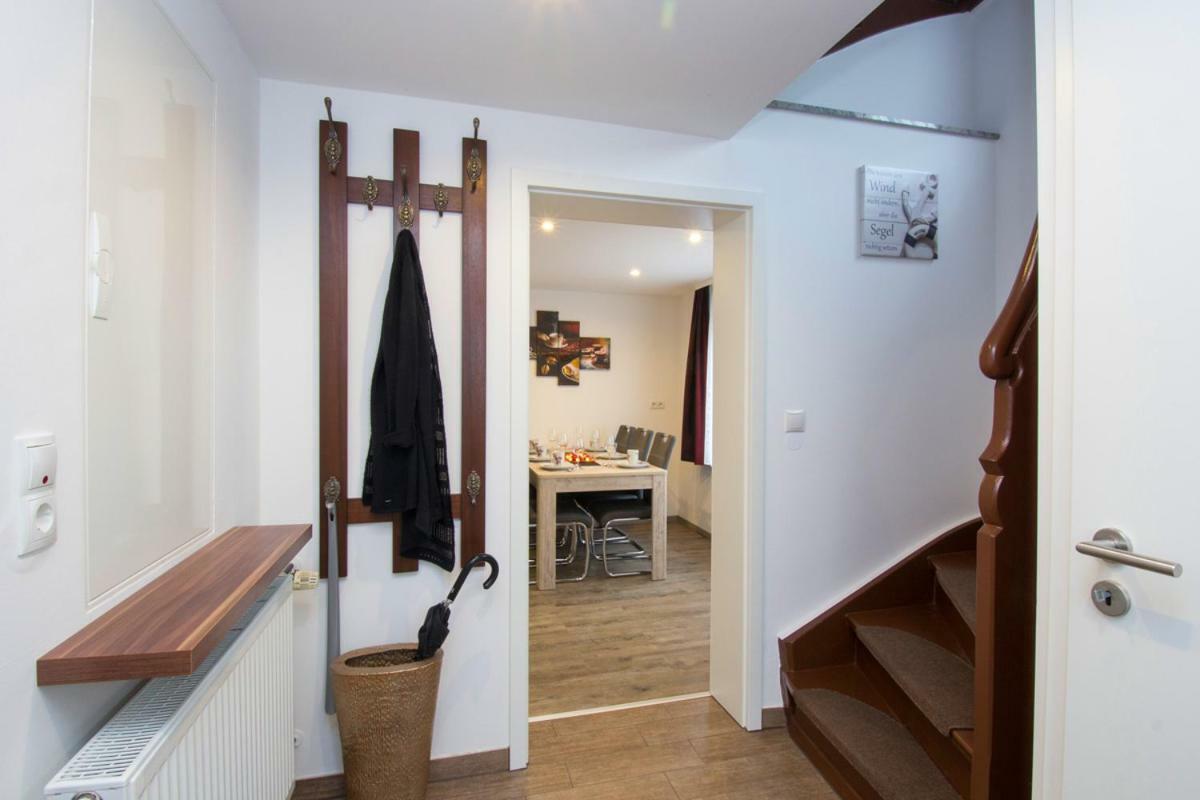 Ferienhaus An Der Burg Namedy Andernach Kültér fotó