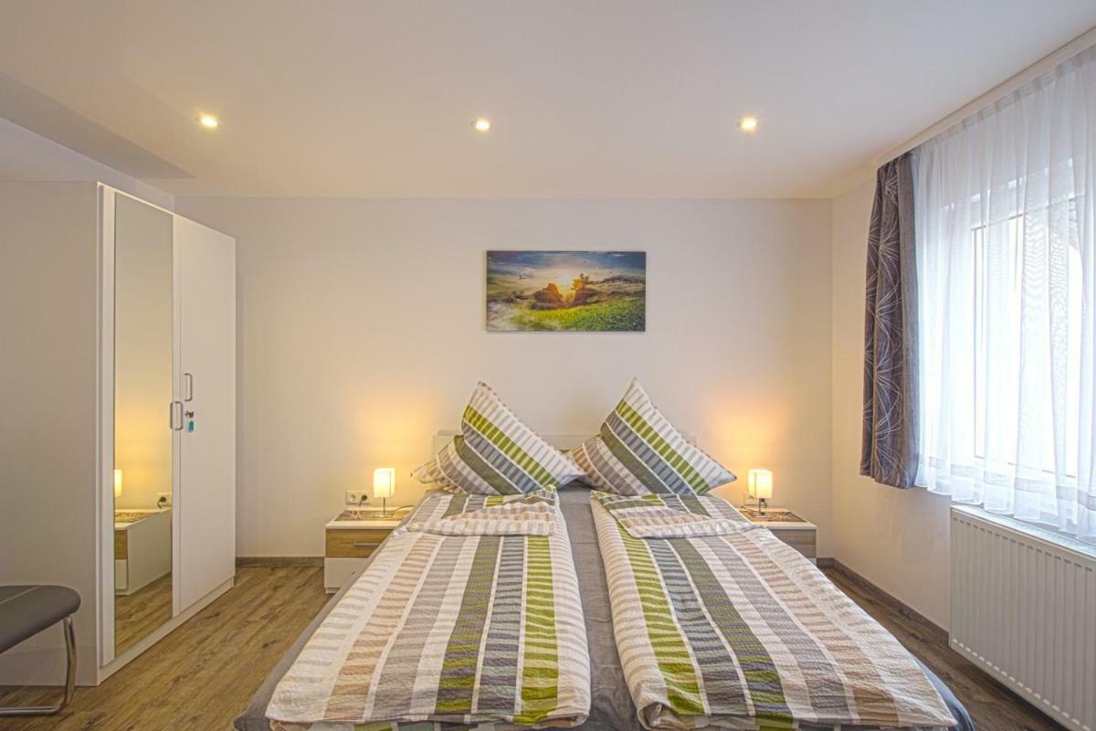 Ferienhaus An Der Burg Namedy Andernach Kültér fotó