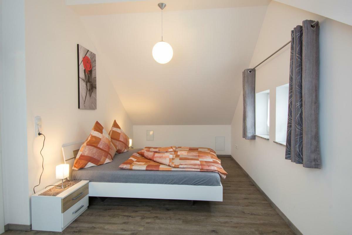 Ferienhaus An Der Burg Namedy Andernach Kültér fotó